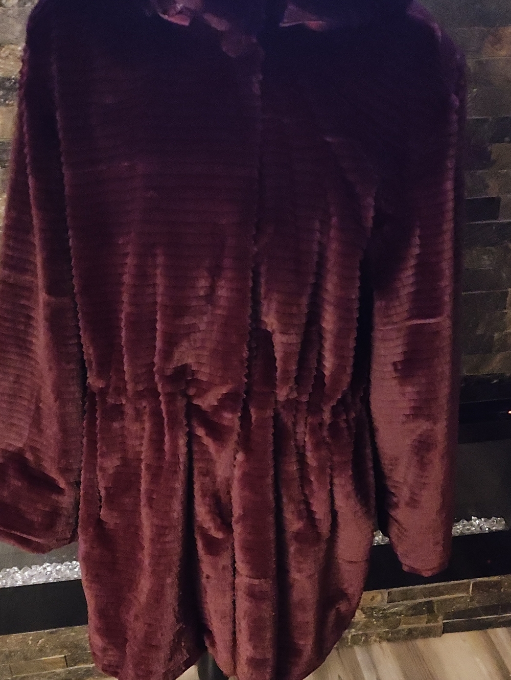Dennis Basso Women's Plush Soft Faux Fur Deep Burgundy Coat Size XL Petite